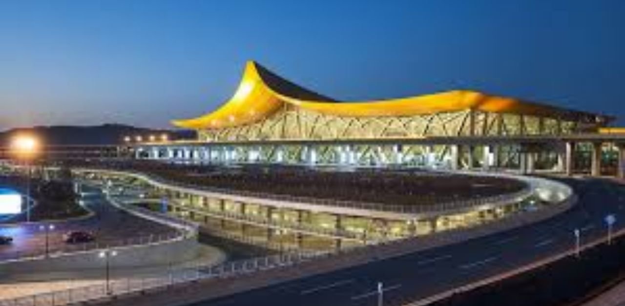 Vietnam Airlines KMG Terminal